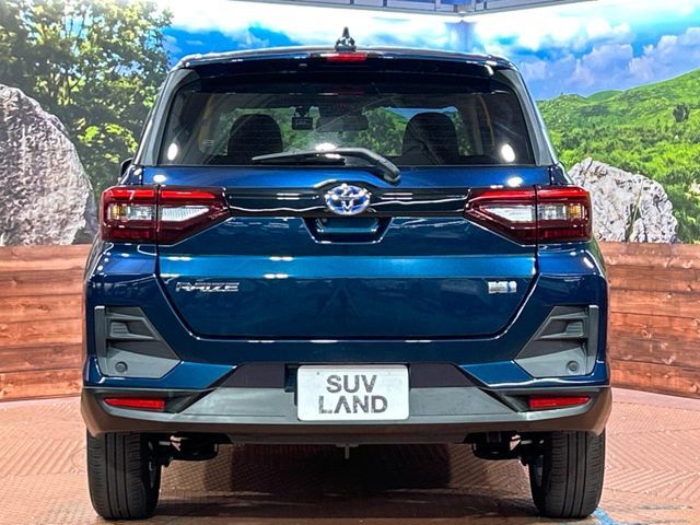 TOYOTA RAIZE HYBRID 2022