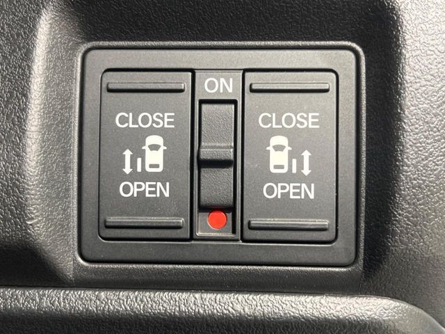 HONDA N BOX CUSTOM 2024