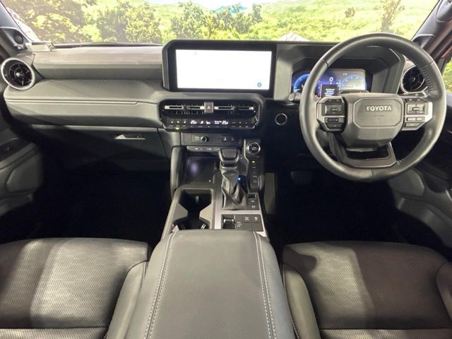 TOYOTA LANDCRUISER 250 2024