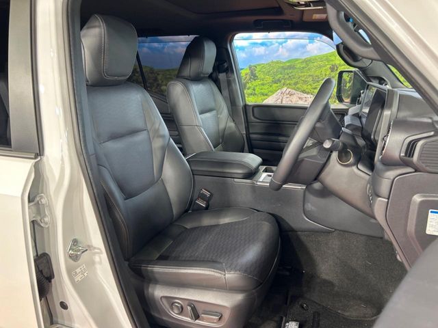 TOYOTA LANDCRUISER 250 2024