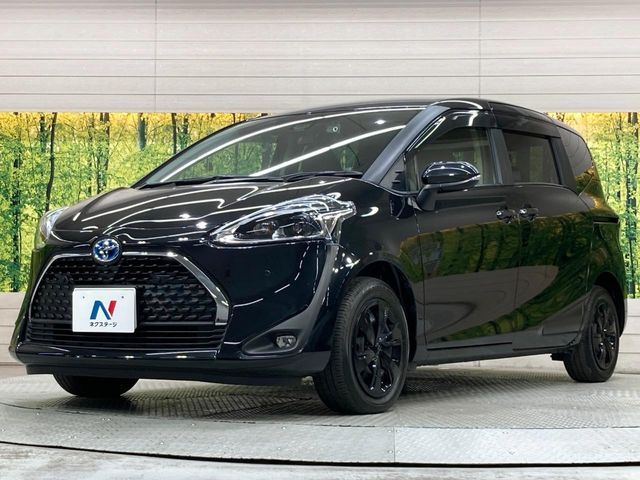 TOYOTA SIENTA HYBRID 2021