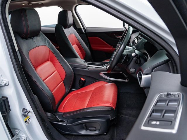 JAGUAR JAGUAR F-PACE 2017