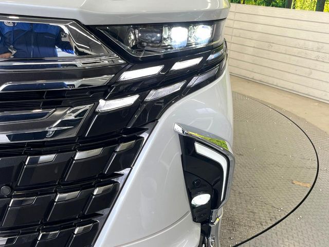 TOYOTA ALPHARD 2023