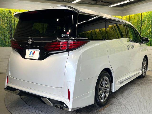 TOYOTA ALPHARD 2023