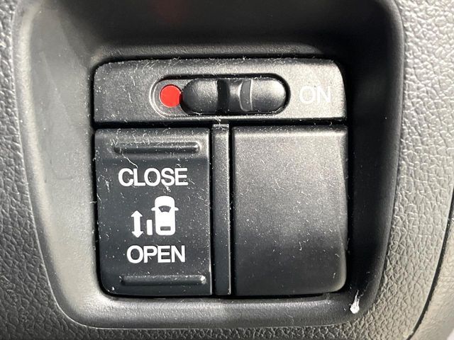 HONDA N BOX CUSTOM 4WD 2013