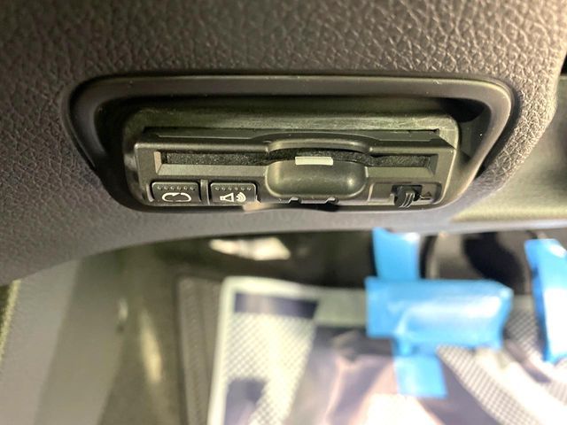 HONDA VEZEL HYBRID 2015