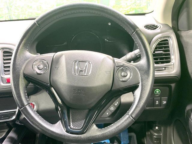 HONDA VEZEL HYBRID 2015