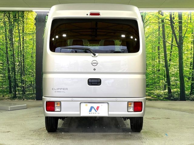 NISSAN CLIPPER van 2025