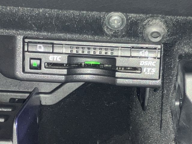 TOYOTA LEXUS RC200t 2016