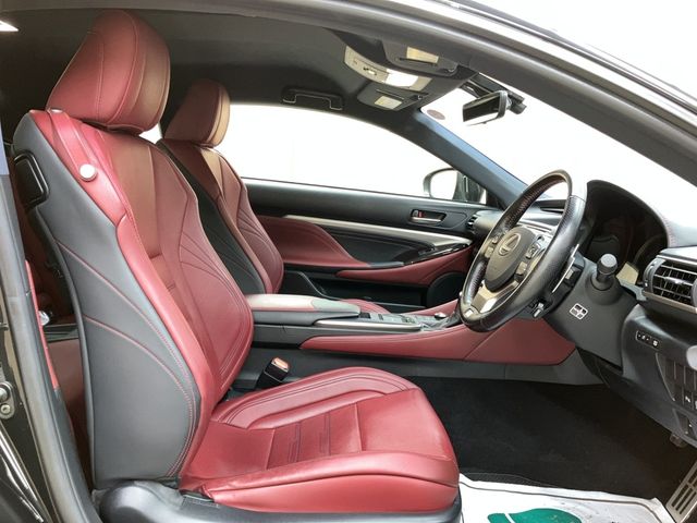 TOYOTA LEXUS RC200t 2016