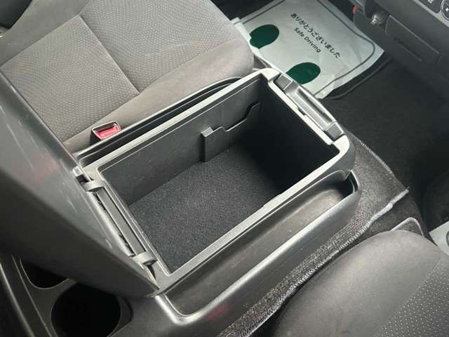 TOYOTA HIACE van 2WD 2016