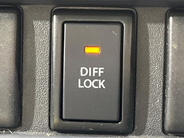 SUZUKI CARRY truck 4WD 2018