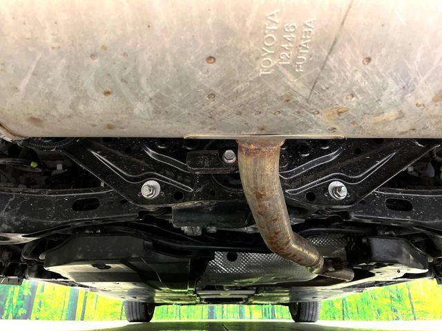 TOYOTA PRIUS 4WD 2025