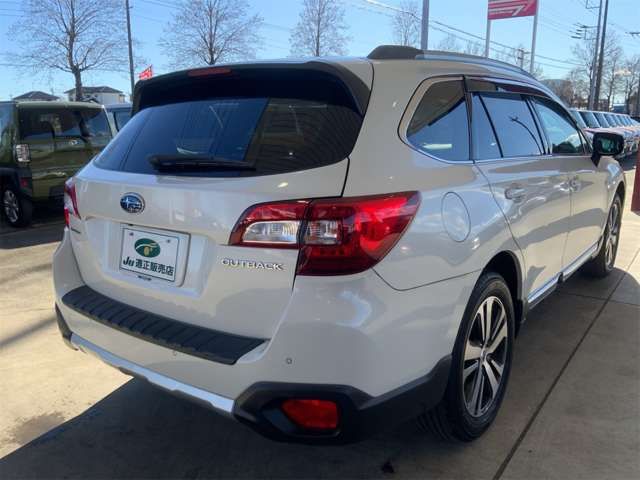 SUBARU LEGACY OUTBACK 2017