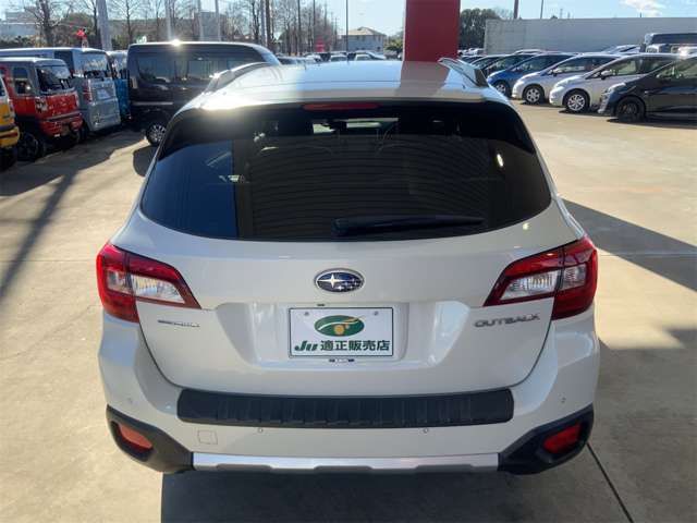 SUBARU LEGACY OUTBACK 2017