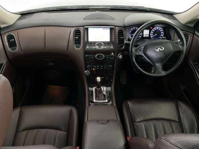 NISSAN SKYLINE CROSSOVER 4WD 2012