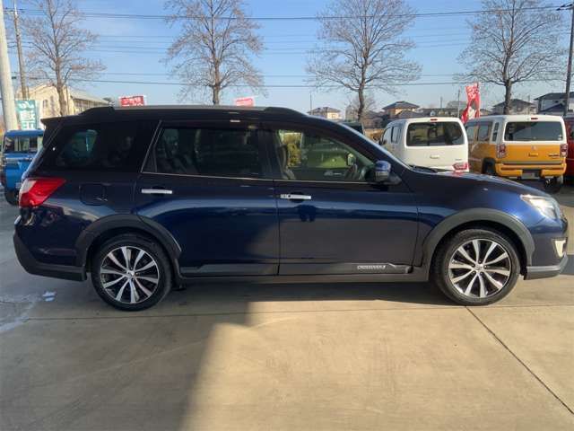 SUBARU EXIGA CROSSOVER 7 2015