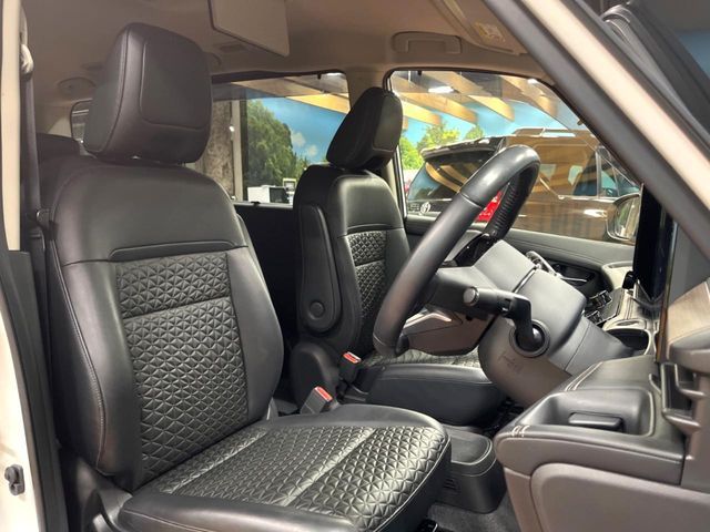 NISSAN SERENA  WG 2023