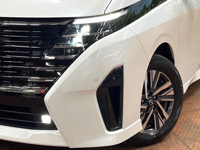 NISSAN SERENA  WG 2023