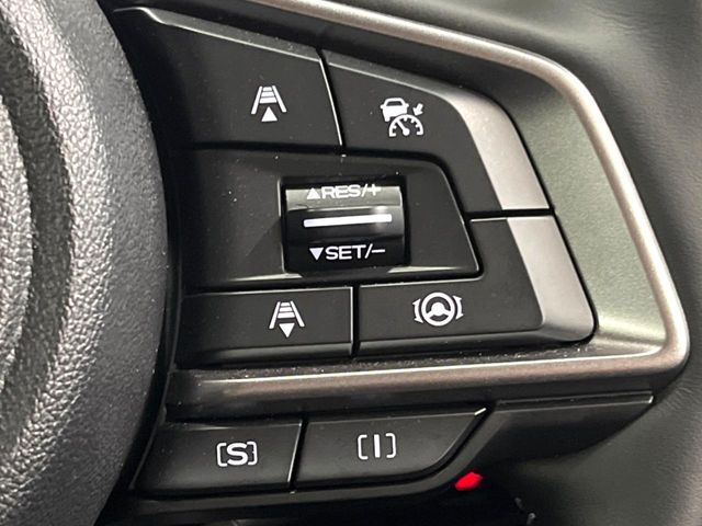 SUBARU FORESTER 2025