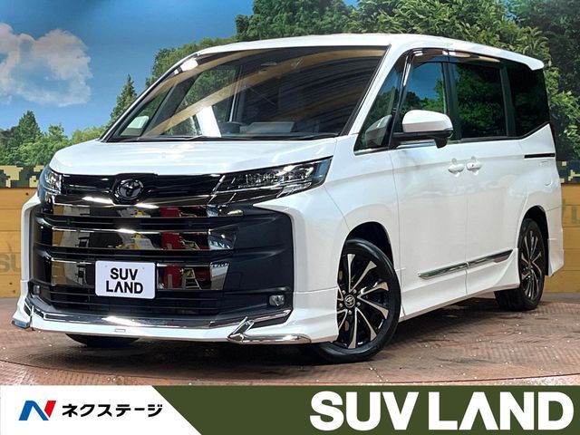 TOYOTA NOAH HYBRID 2024