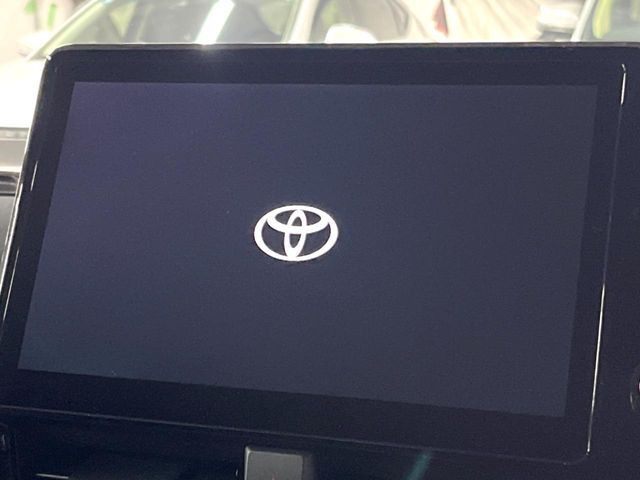 TOYOTA NOAH HYBRID 2024