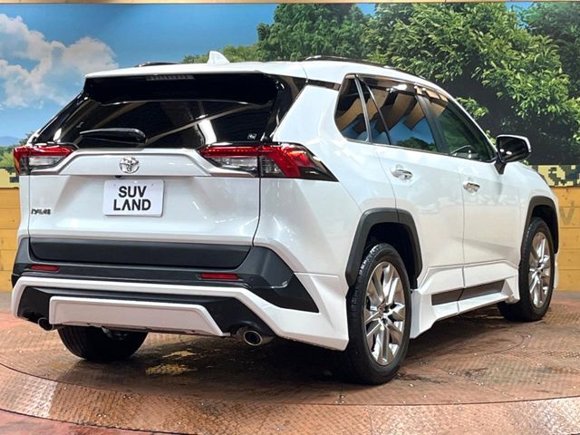 TOYOTA RAV4 4WD 2023