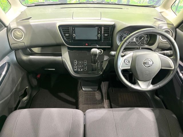 NISSAN DAYZ ROOX 2017