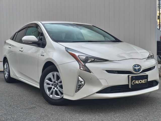 TOYOTA PRIUS 2017 