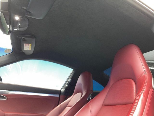 PORSCHE PORSCHE 911 2016