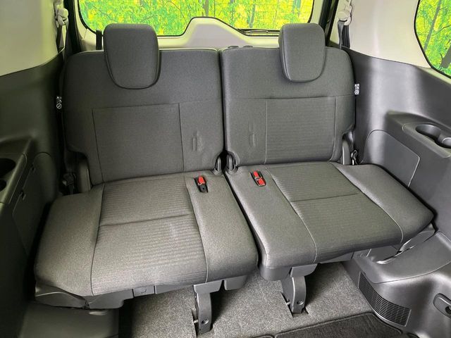 NISSAN SERENA  WG 2024