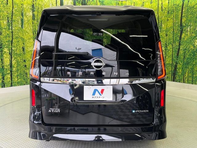 NISSAN SERENA  WG 2024