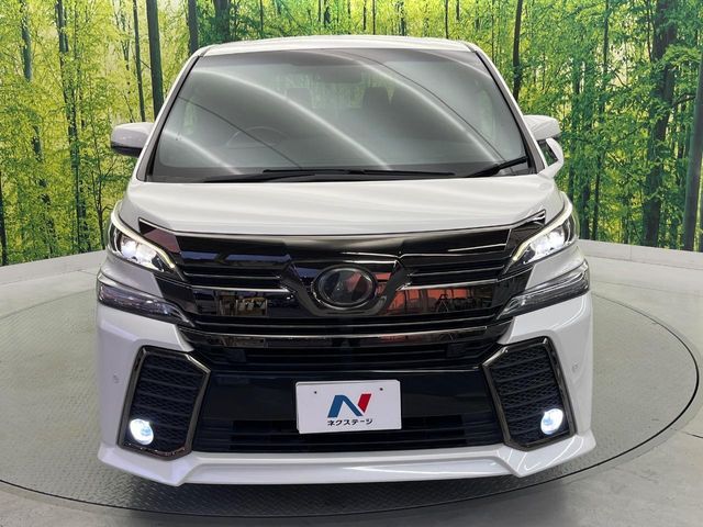 TOYOTA VELLFIRE 2017