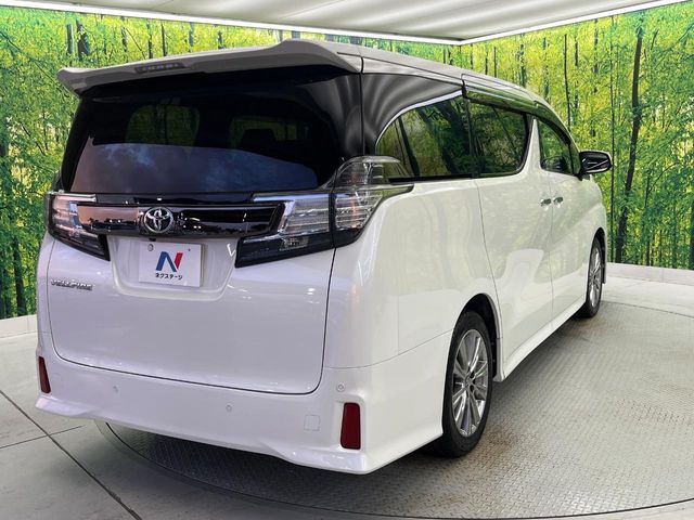 TOYOTA VELLFIRE 2017