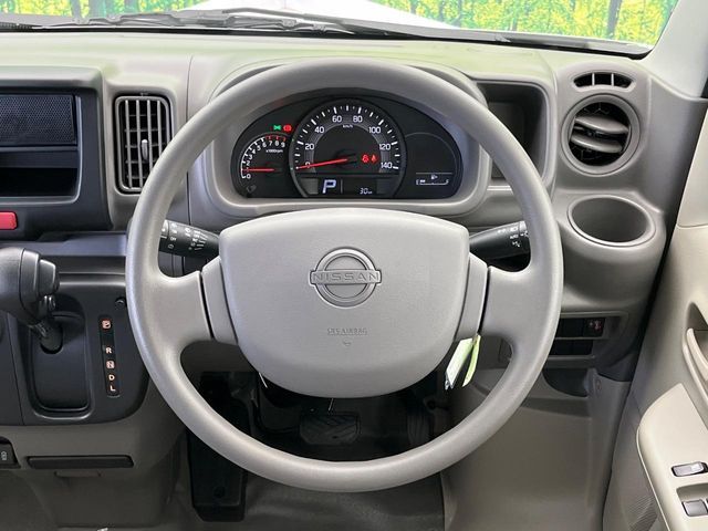 NISSAN CLIPPER van 2024