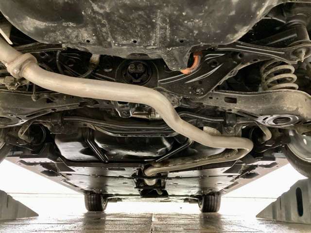 TOYOTA CAMRY HYBRID 2023