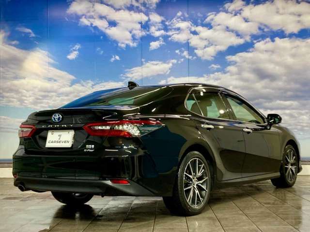 TOYOTA CAMRY HYBRID 2023