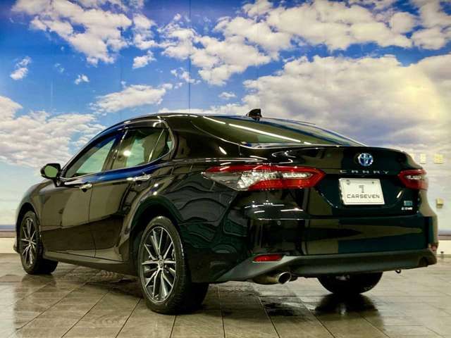 TOYOTA CAMRY HYBRID 2023