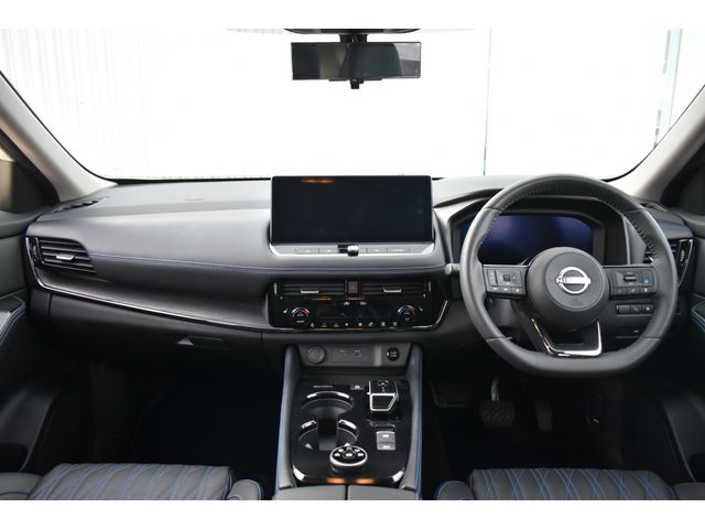 NISSAN X-TRAIL HYBRID 4WD 2024