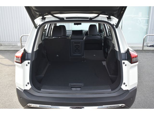 NISSAN X-TRAIL HYBRID 4WD 2024