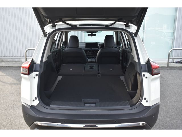 NISSAN X-TRAIL HYBRID 4WD 2024