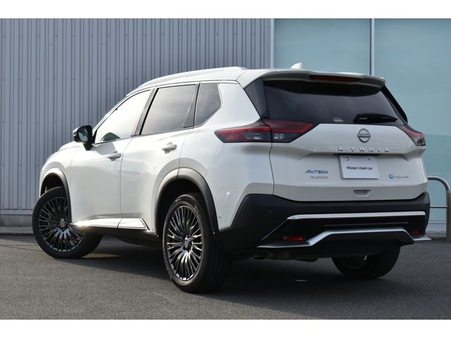 NISSAN X-TRAIL HYBRID 4WD 2024