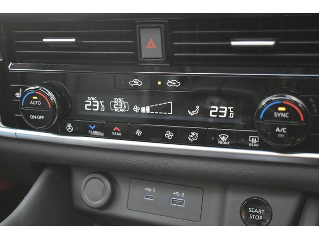 NISSAN X-TRAIL HYBRID 4WD 2024