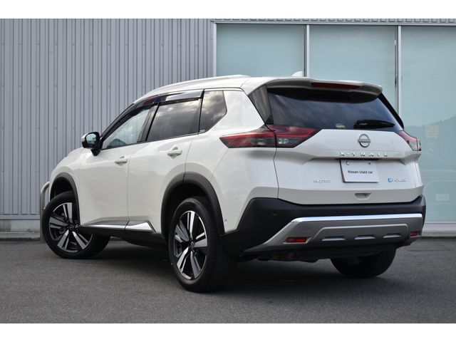NISSAN X-TRAIL HYBRID 4WD 2024