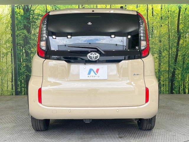 TOYOTA SIENTA HYBRID 2025