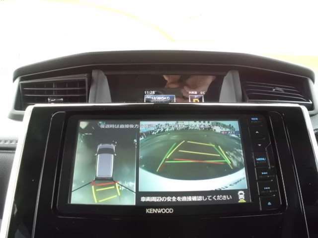 TOYOTA ROOMY 4WD 2023