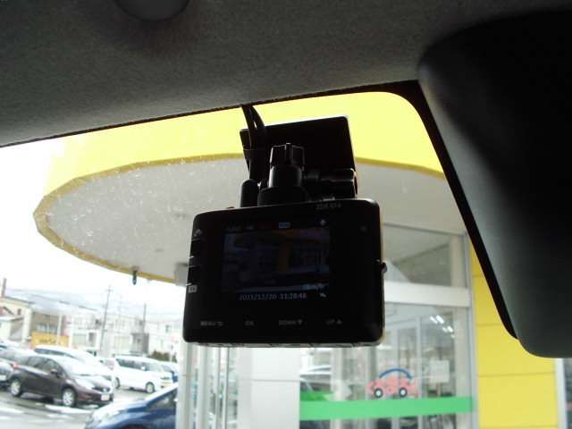 TOYOTA ROOMY 4WD 2023