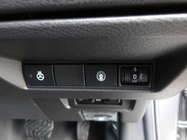 NISSAN NOTE 4WD 2025