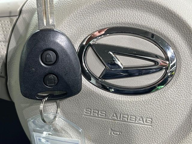 DAIHATSU MIRA TOCOT 2019