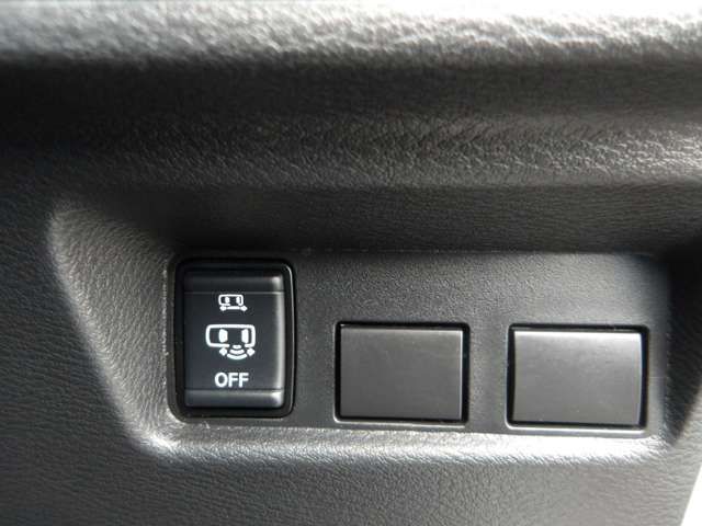 NISSAN ROOX 4WD 2021